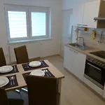 The Place Počitniška hiša